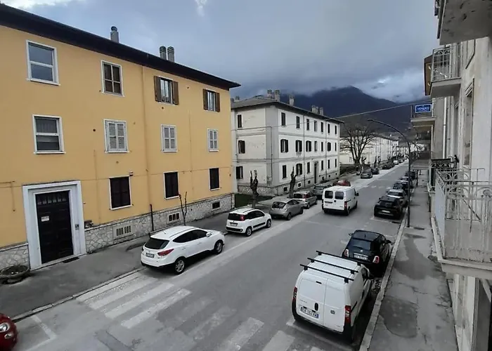 The Mountain View - Casa A Castello カステル・ディ・サングロ